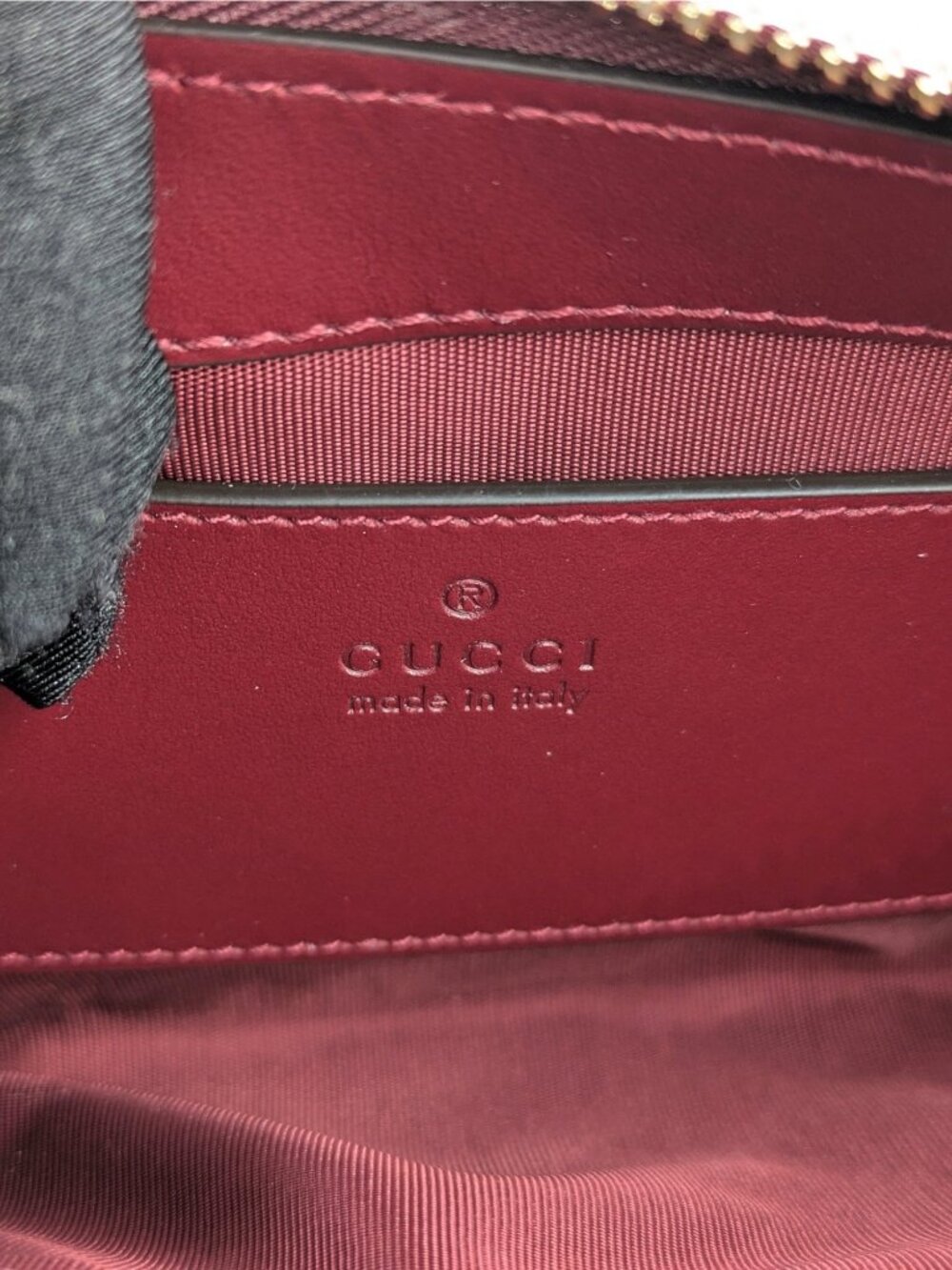 Gucci GG Marmont Matelassé Calfskin Small Chain Bag Rosso Ancora 847589 - Picture 8 of 11